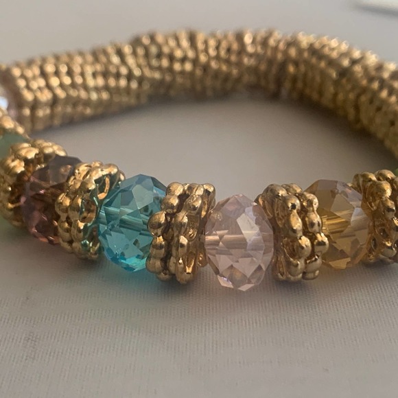 Rain stretch bracelet w/pastel beads NWT - Picture 1 of 2